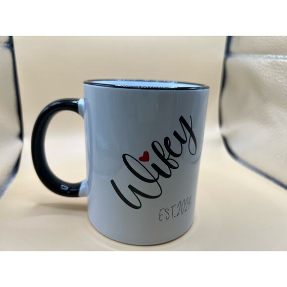 NIB MR AND MRS EST 2024 coffee mugs for wedding or anniversary gift keepsake - Picture 3 of 10